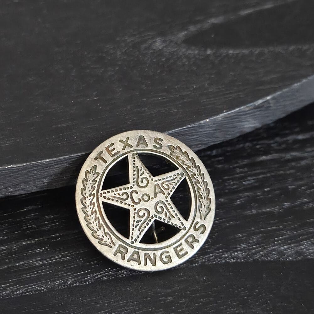Texas Rangers Metal Silver Circle Engraved Pin